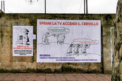 Spegni la TV e accendi il cervello (foto S.Novellu)