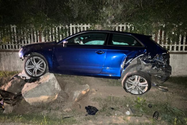 Una delle auto coinvolte nell'incidente a Tortolì