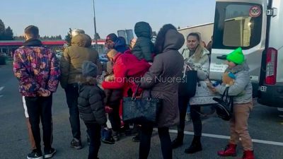 I profughi ucraini all'arrivo alla frontiera italiana