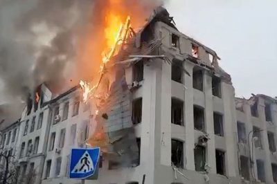 L'università di Kharkov in fiamme
