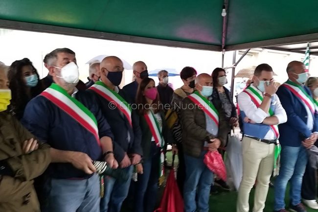 Macomer, marcia per la pace in Ucraina(foto P.G.V.)