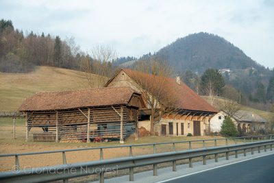 Una fattoria al confine tra Slovenia e Ungheria (foto S.Novellu)