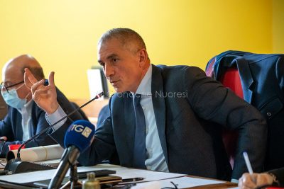 Il sottosegretario Andrea Costa (foto S.Novellu)