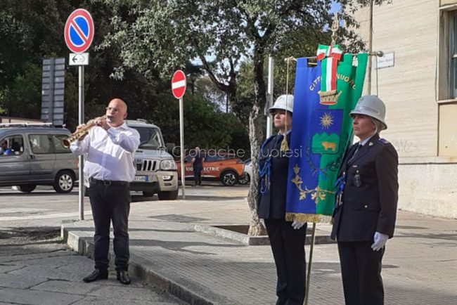 A Nuoro un minuto di silenzio per ricordare Giovanni Falcone (foto Nieddu)