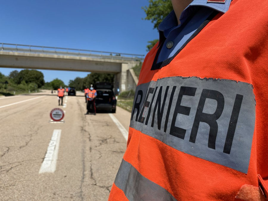 Sequestrati quasi 700 chili di Marijuana per otto milioni di euro: scattano 5 misure cautelari