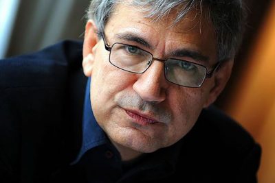Lo scrittore - premio Nobel Orhan Pamuk