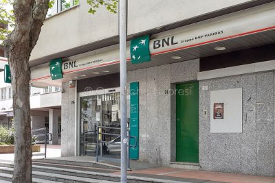 Rapina alla BNL di Nuoro (foto F.Nieddu).jpg