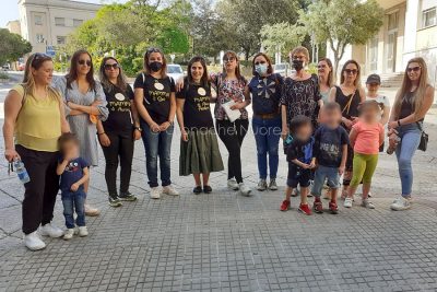 Sit-in delle mamme sugli aumenti degli asili nido