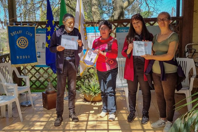 Un momento della cerimonia al Parco degli uccelli