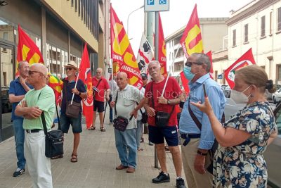 Cagliari, manifestazione USB per la sanità (foto Enrico Rubiu)