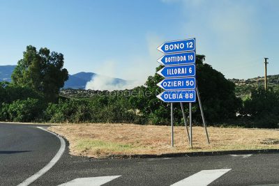 Incendio a Bottida (foto S.Novellu)