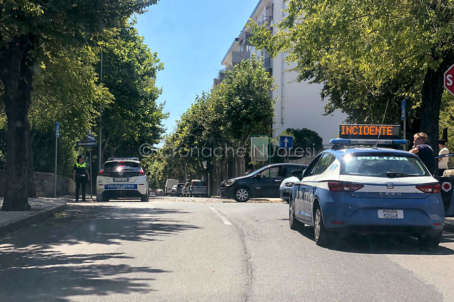 Nuoro. Scontro tra due auto in via Campania: illesi i due conducenti