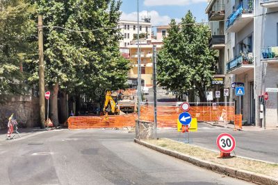 Lavori in corso in via Manzoni (foto S.Novellu)