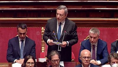 Un momento del discorso di Draghi in Senato