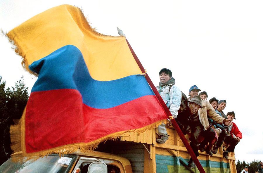 Equador: da mesi gli  indigeni e la popolazione contestano il Governo