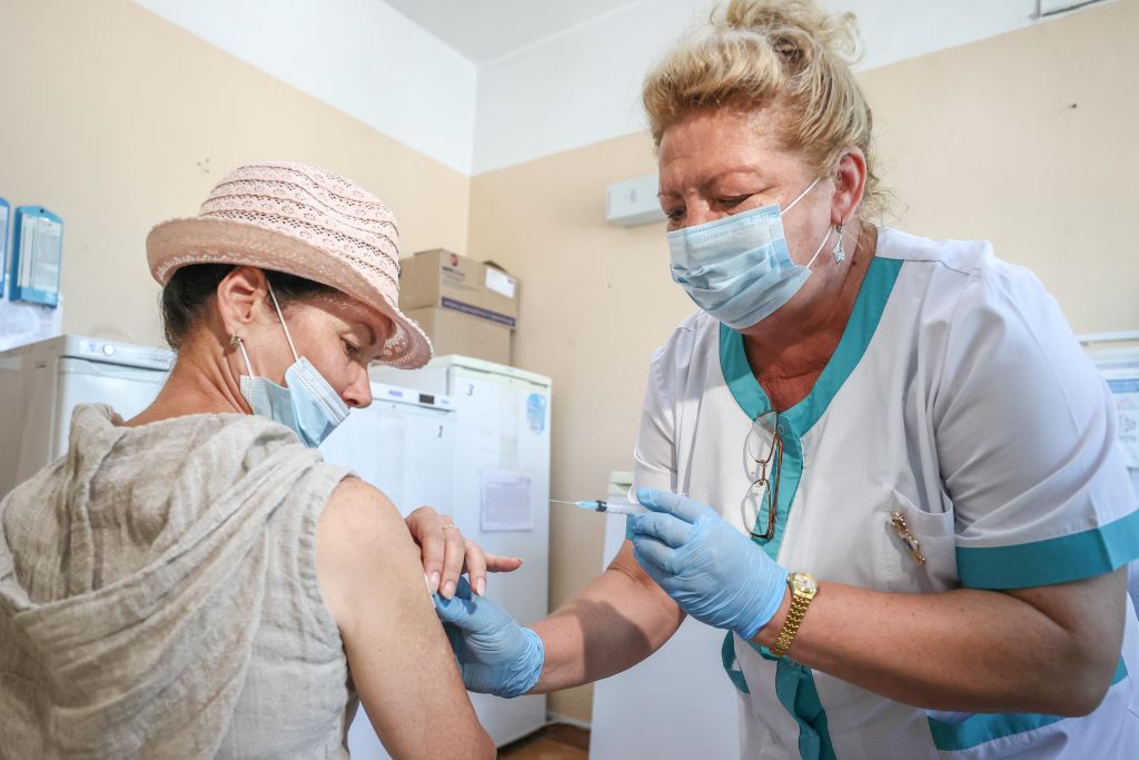 Al via la quarta dose del vaccino anti- Covid a Siniscola e Orosei