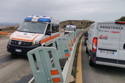 Ambulanze sul luogo dell'incidente