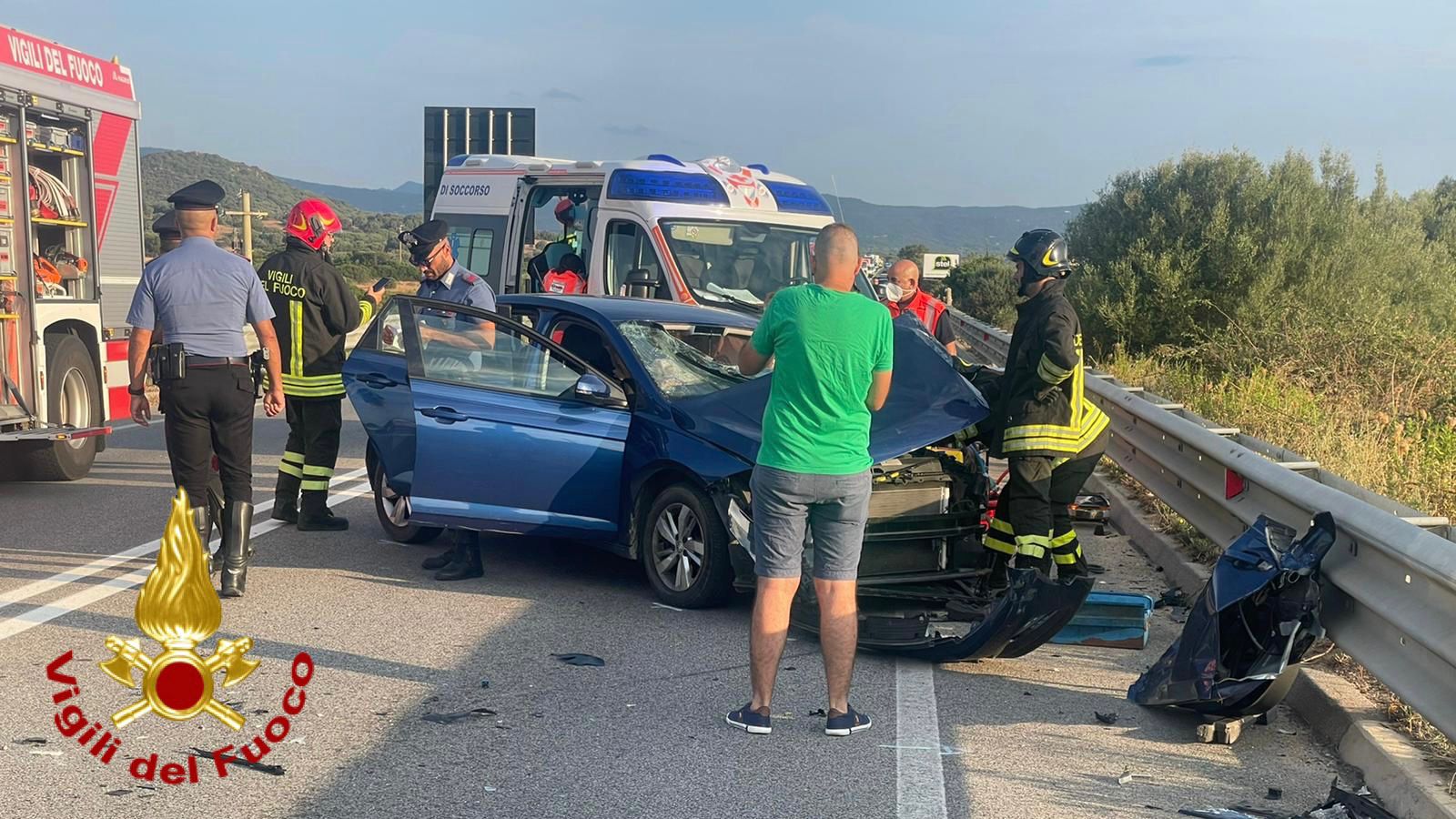 Olbia. Scontro frontale auto pullman sulla strada per San Teodoro: ferita una donna