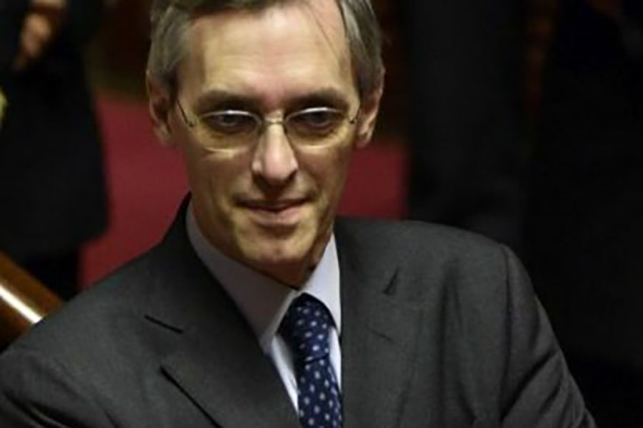 Morto a 62 anni l’ex senatore di Forza Italia e avvocato di Berlusconi Niccolò Ghedini