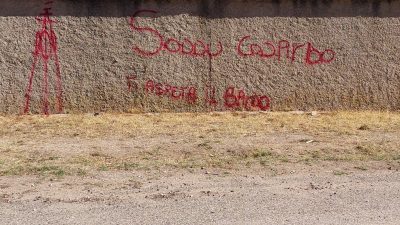 Nuoro. Scritte ingiuriose contro Andrea Soddu