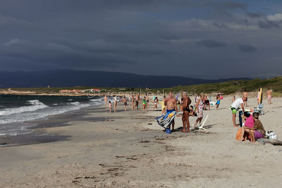 Maltempo: allerta meteo per forti temporali e raffiche di maestrale sulla Sardegna occidentale