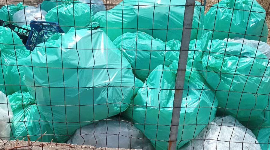 Lodè: da oltre dieci giorni non si effettua la raccolta dei rifiuti, la denuncia del sindaco