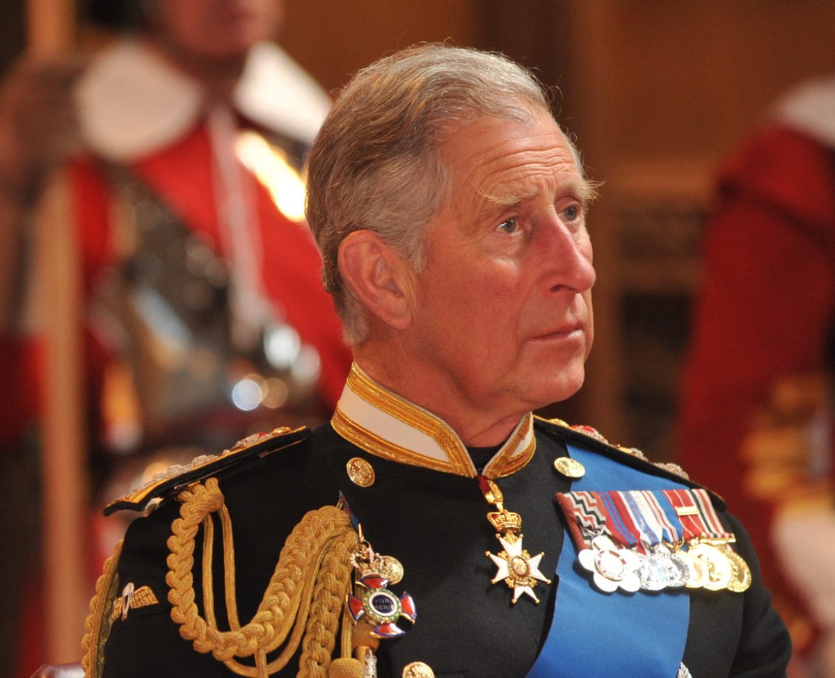 Il primo discorso di Carlo III ai sudditi: “Vi servirò per tutta la vita”