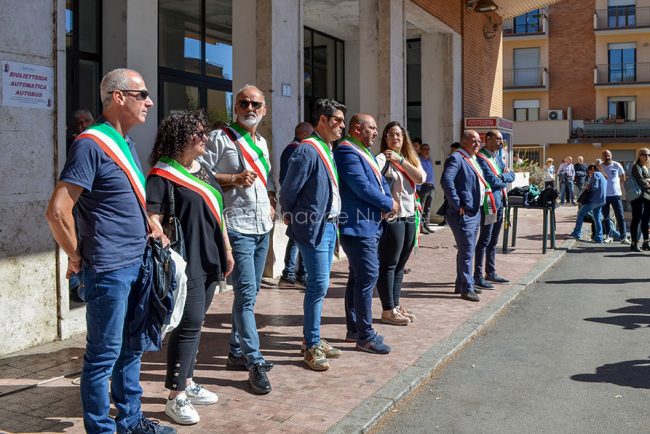 I sindaci alla manifestazione per i trasporti (foto F.Nieddu)