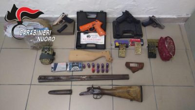 Le armi sequestrate a Lanusei