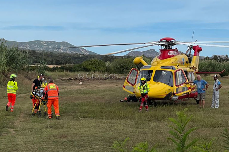 Orosei. Tamponamento sulla strada per Cala Liberotto: 4 feriti tra cui un bimbo di un anno e mezzo