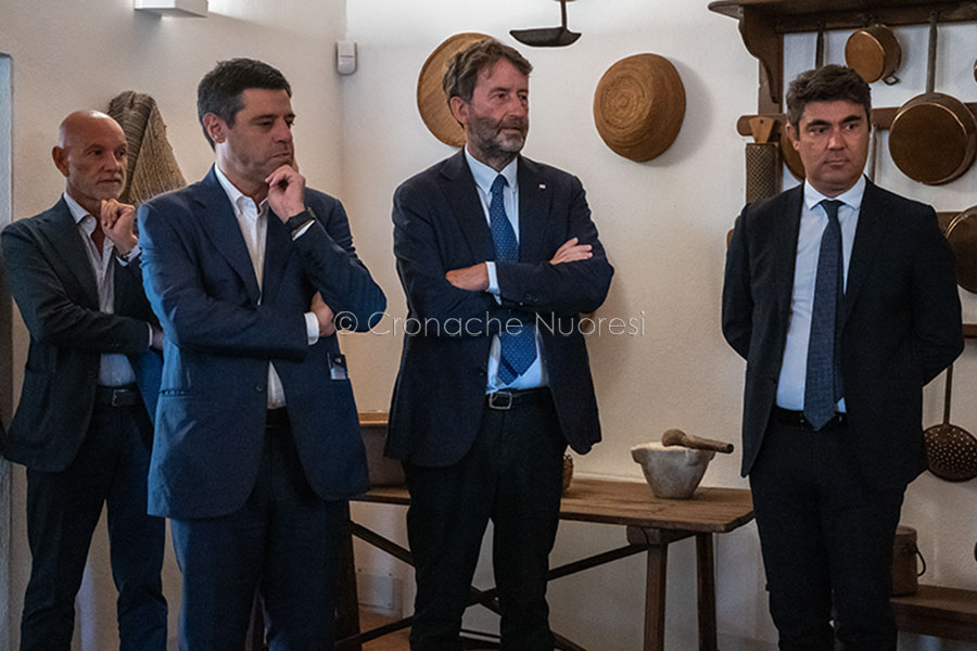 Il ministro della Cultura Dario Franceschini a Nuoro, rapito dalle suggestioni di Grazia Deledda