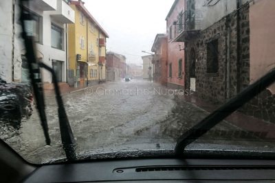 Bomba d'acqua su Orosei