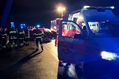I soccorritori sul luogo dell'incidente