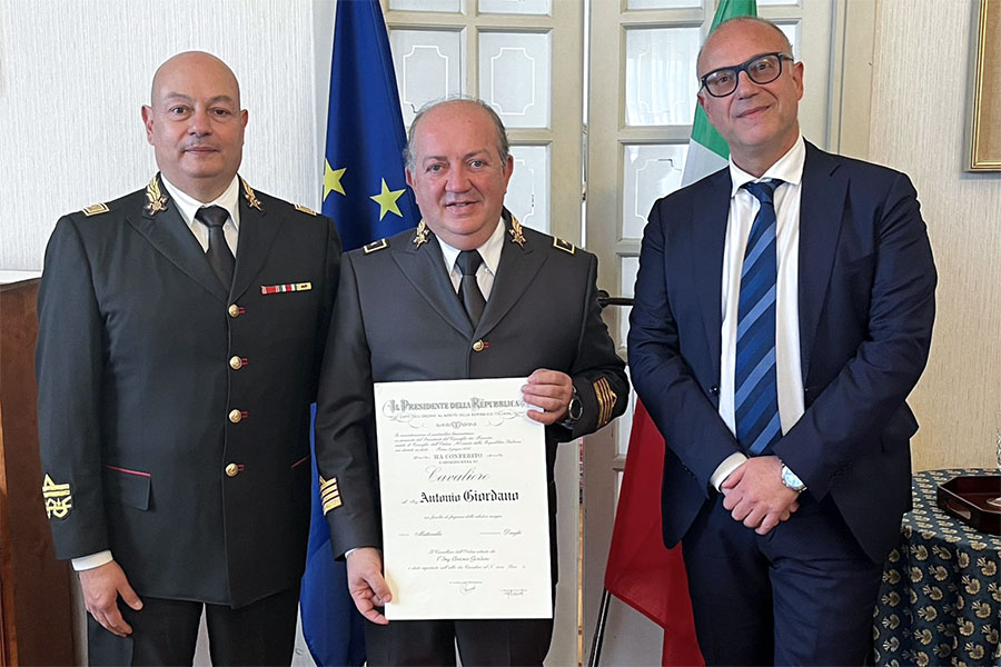 Il Comandante dei Vigili del Fuoco di Nuoro diventa Cavaliere al Merito della Repubblica Italiana