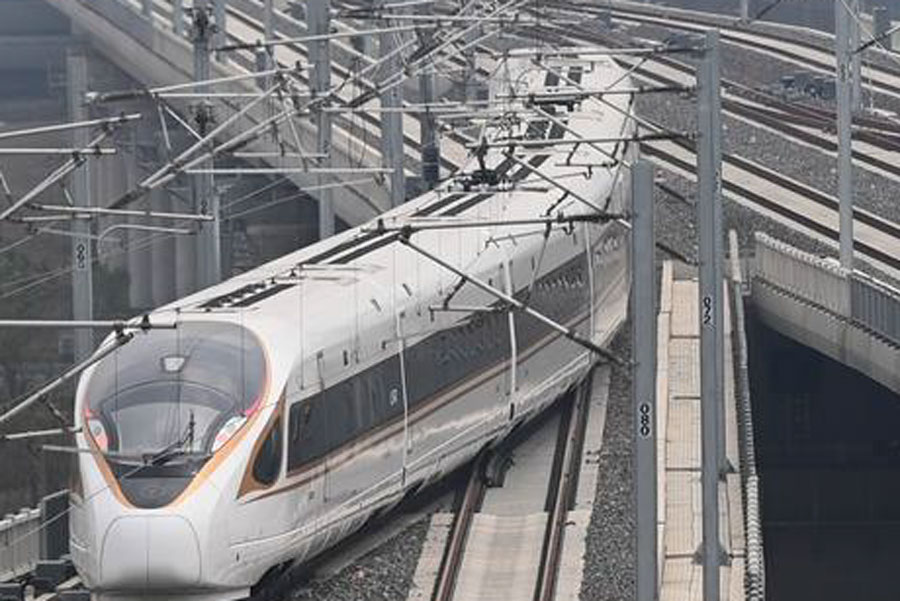 Cina: da luglio ha registrato 701 mln viaggi ferroviari di passeggeri