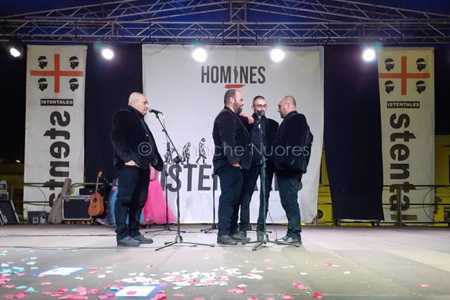Tempus de Nadale - serata folk (foto F.Nieddu)