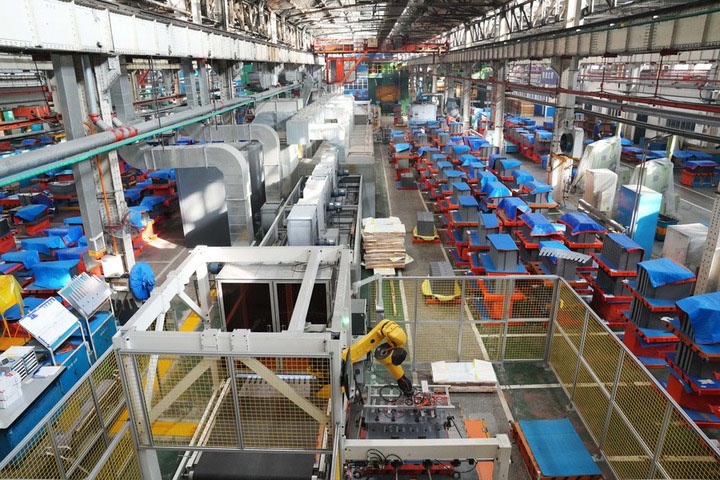 Cina: mega-costruttore di macchinari promuove produzione intelligente