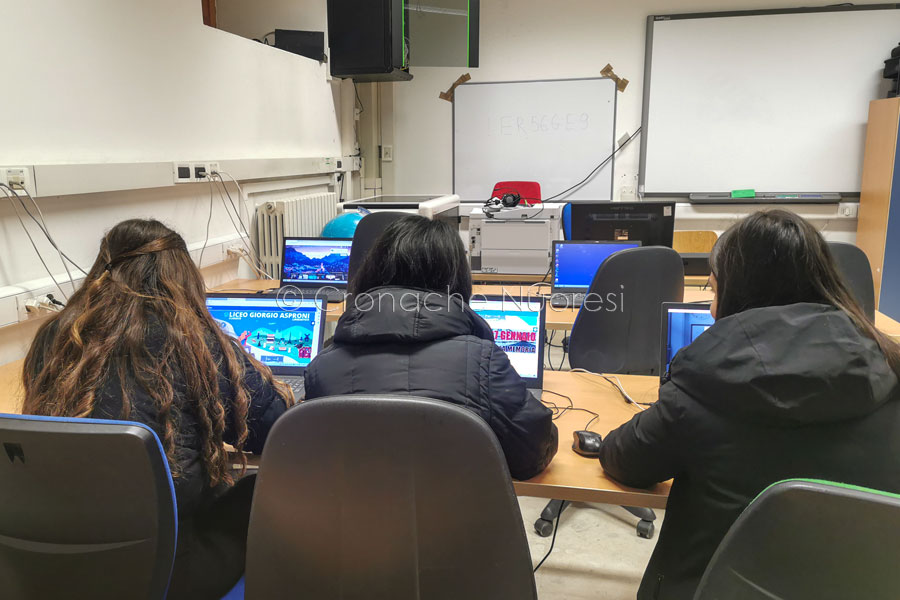 Scuola. In Sardegna si torna il 16 settembre: festività azzerate e 204 giorni in aula