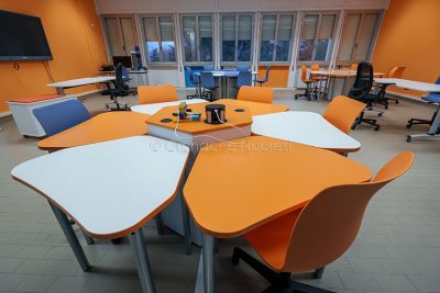 Una delle aule tecniche dell'ITC Satta di Nuoro (foto S.Novellu)