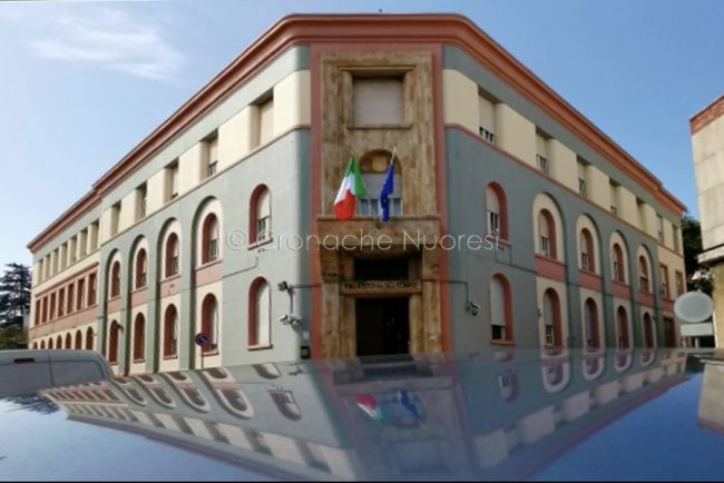 La Prefettura di Nuoro (foto S.Novellu)