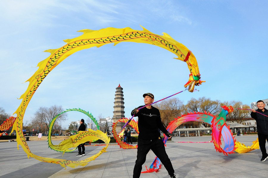 Cina: organizzate celebrazioni per festeggiare il giorno di Longtaitou