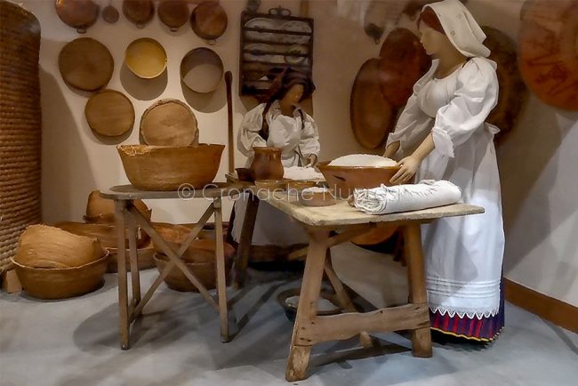 Museo del Costume, panificazione (foto S.Novellu)