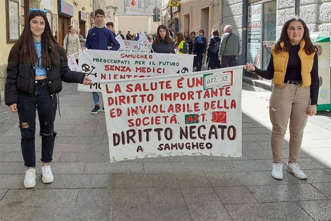Oristano, manifestazione per la Sanita' (foto Nieddu)