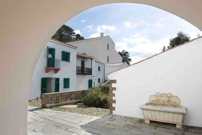 Uno scorcio del cortile del Museo del Costume