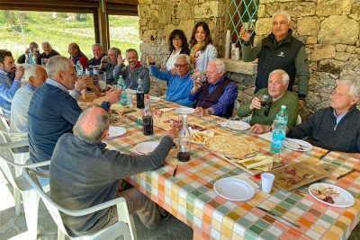 Festa a sorpresa per gli ottant'anni di Francesco Muntone