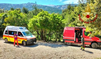 L'intervento dei Vigili del fuoco a Oliena