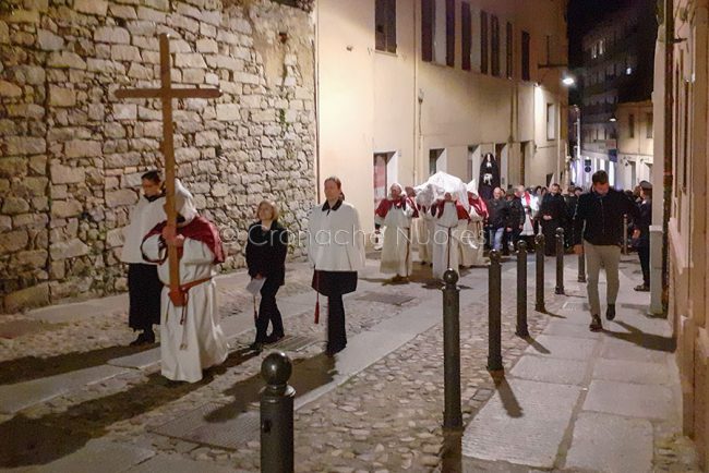Nuoro, Venerdi' Santo (foto Nieddu)