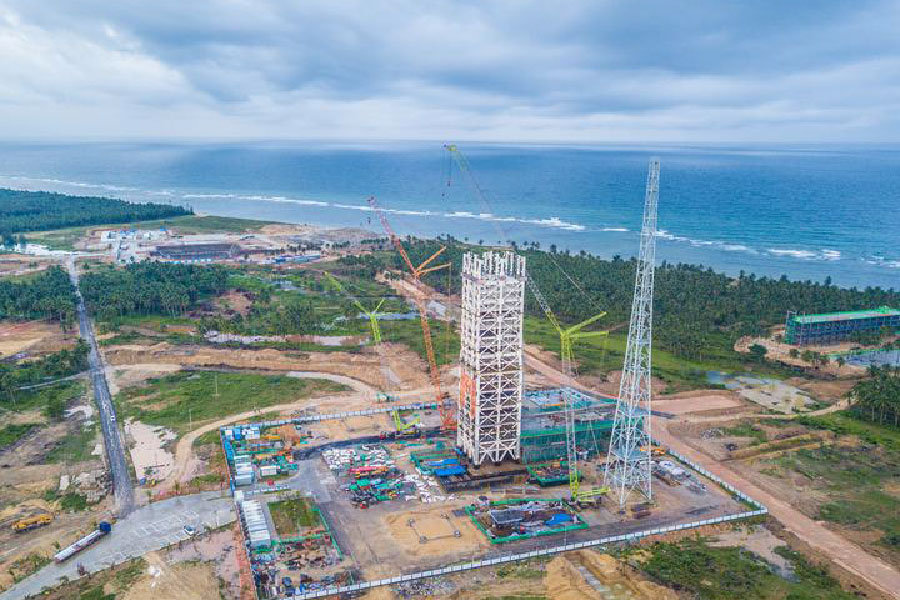 Cina: cantiere del sito di lancio di navicelle commerciali a Wenchang