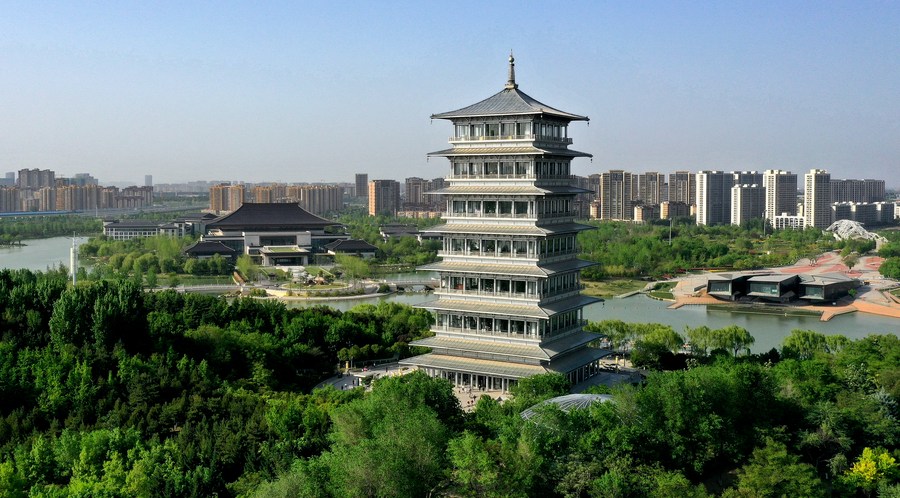 Cina: voliamo sui meravigliosi paesaggi di Xi’an