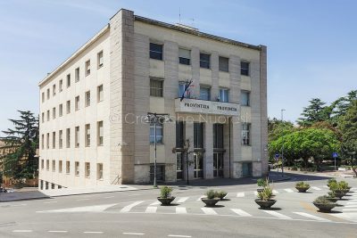 Il palazzo della Provincia di Nuoro (foto S.Novellu)